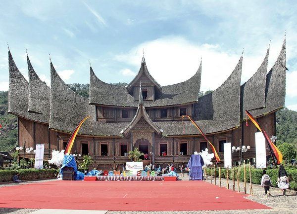 Pagaruyung Palace Pagaruyung Palace | Avventure nel Mondo