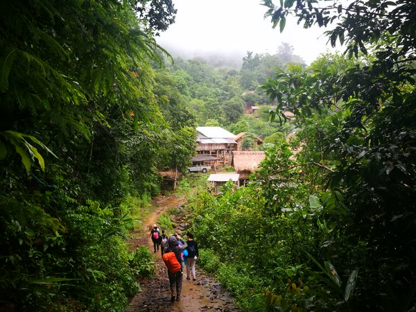Arrivo al villaggio di Akka | Avventure nel Mondo