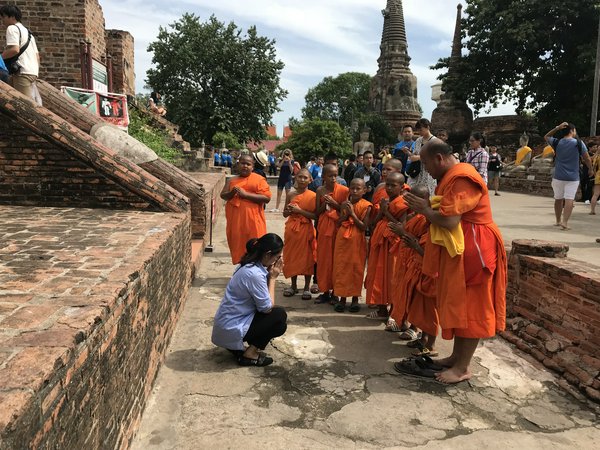 Piccoli monaci, scuola buddhista | Avventure nel Mondo