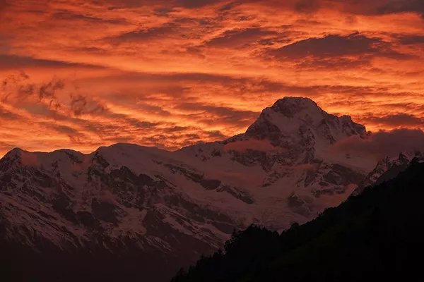 La Himal Chuli al tramonto - gruppo Pompili